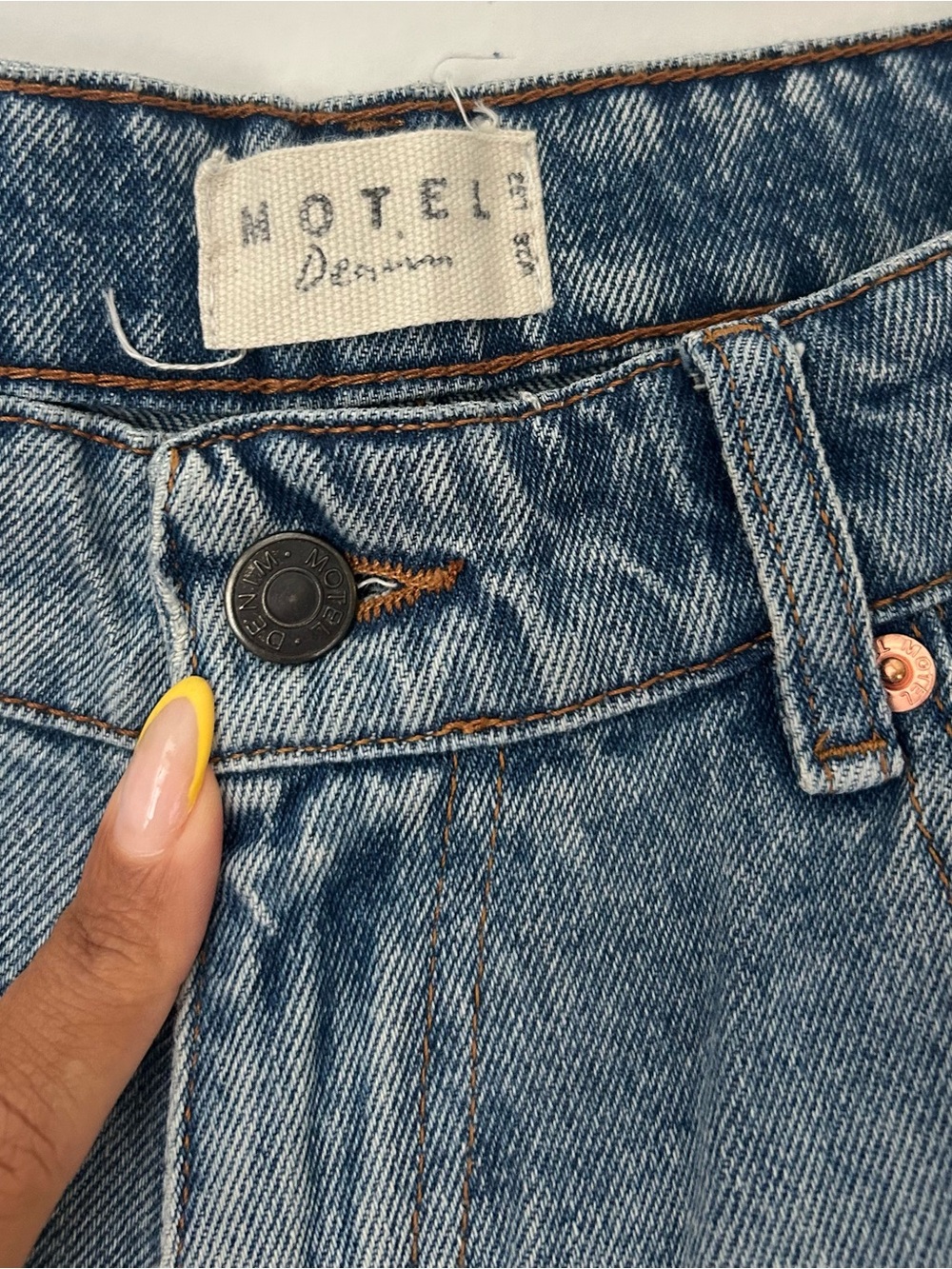 Motel Rocks Low Rise Wide Leg Parallel Jeans - Medium Wash, Size 28 - Picture 5 of 9